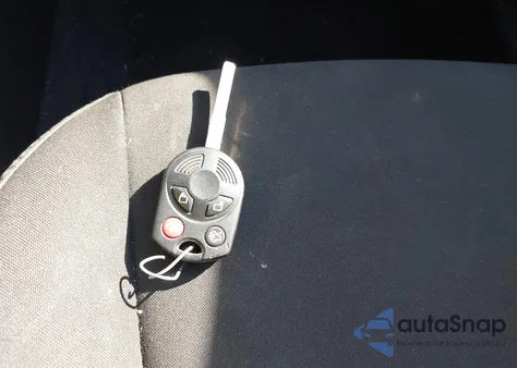 2016 Ford Focus S z USA, uszkodzony, nr VIN 1FADP3E25GL356662